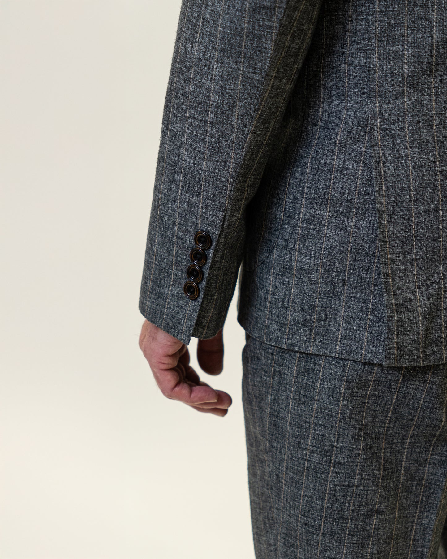 The Ventoligné Light Grey Linen