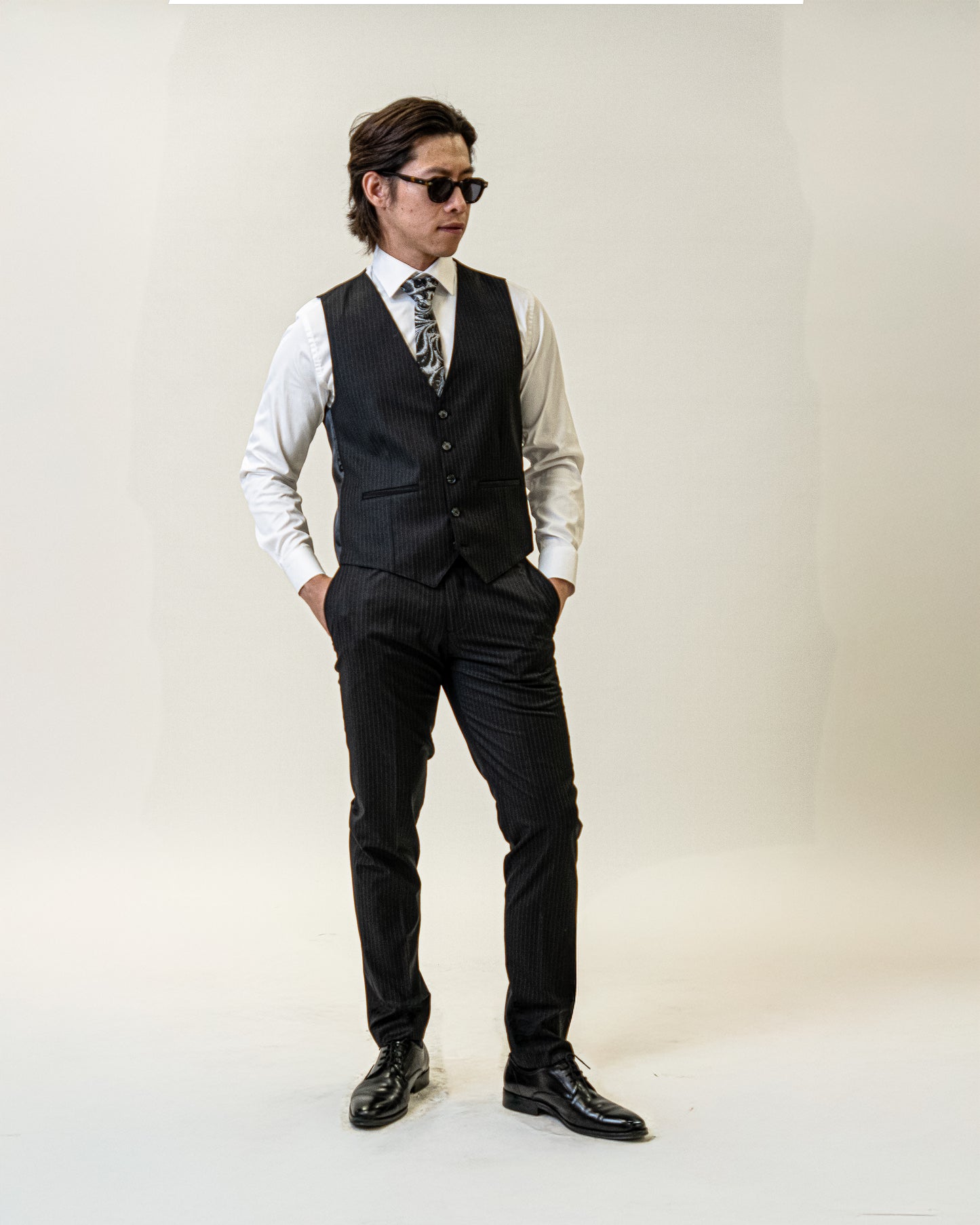 The Executive Black - Pinstriped