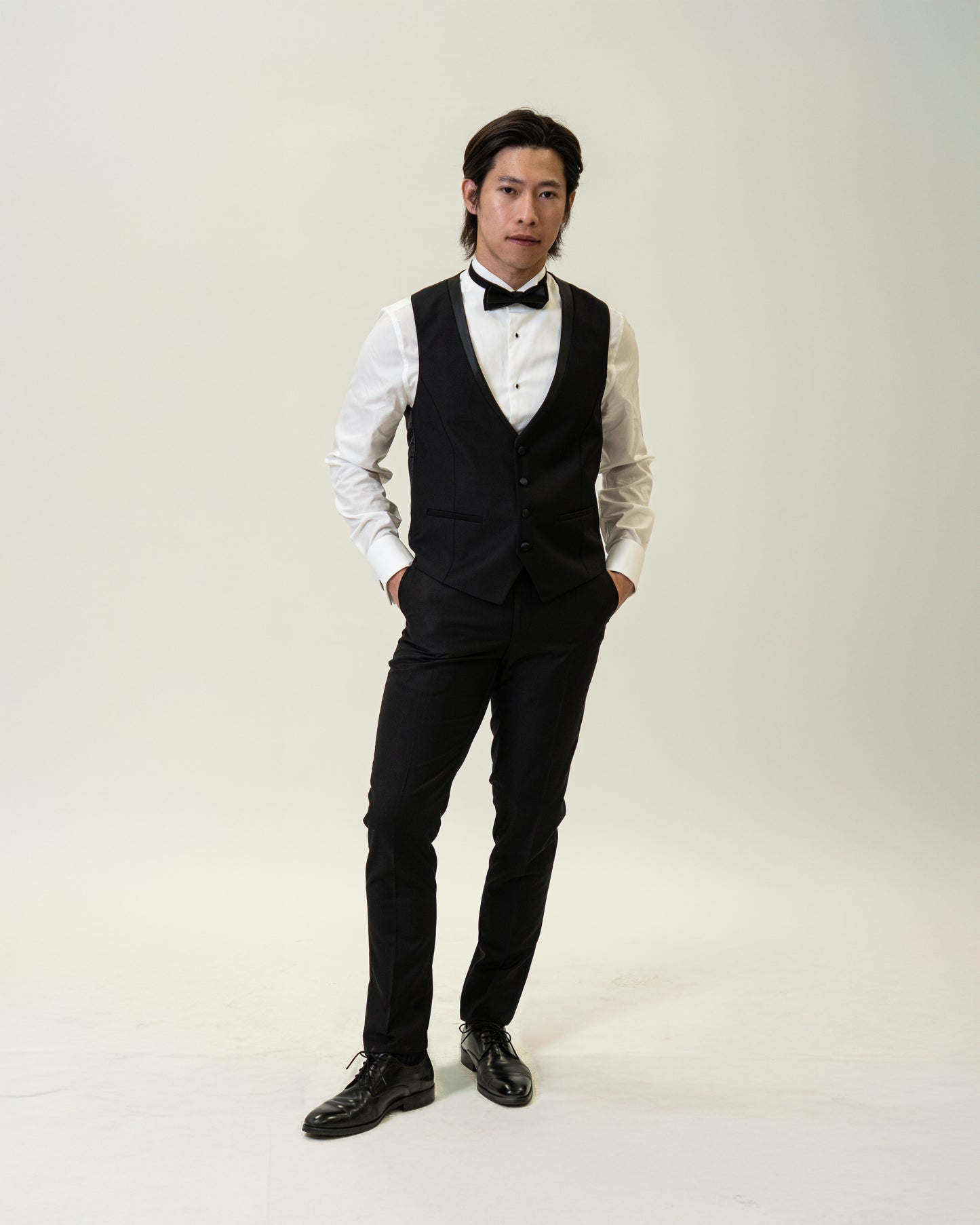 The Regent Black - Peak Lapel